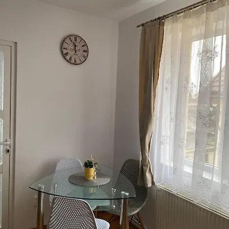 Apartment Clara Apartament