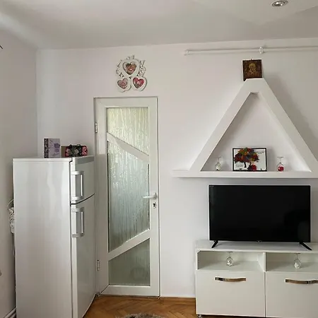 Apartment Clara Apartament *